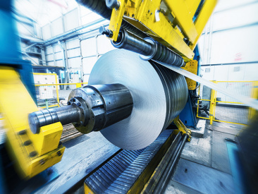 The process of forming hot-rolled and cold-rolled 304 stainless steel